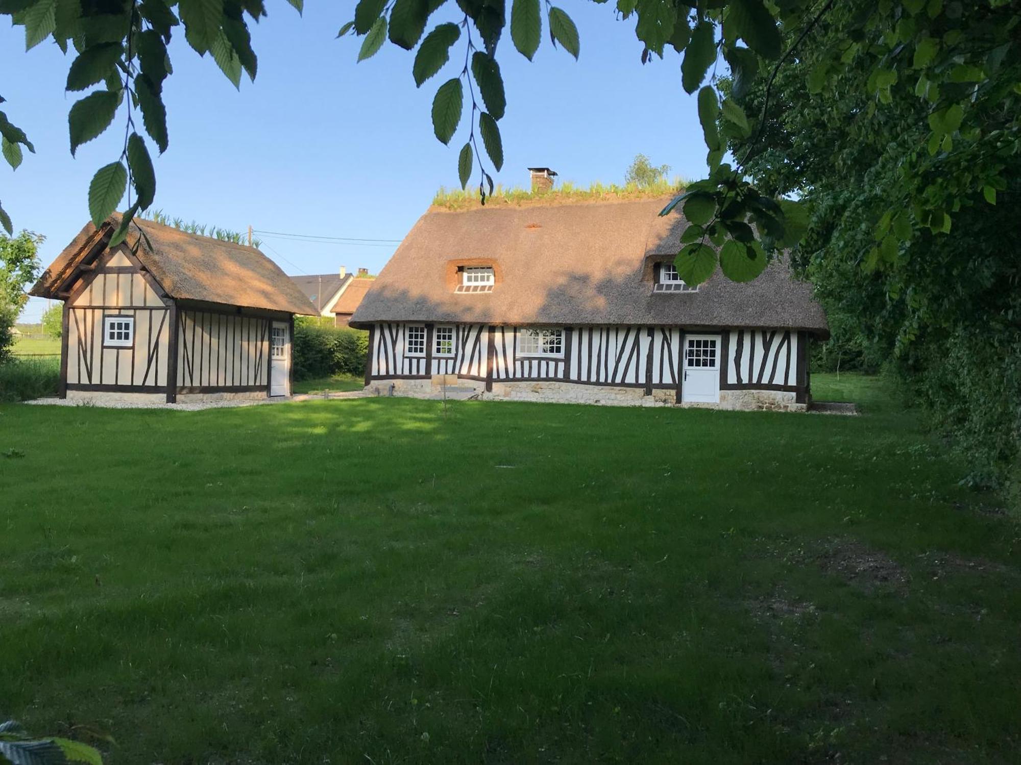 La Gloriette Gite Situe Dans La Propriete Dun Magnifique Manoir Vatteville Exteriér fotografie